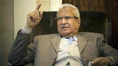 حي يرزق.. العاملون مع محمود العربي يروون بصماته الإنسانية في حياتهم بعد وفاته