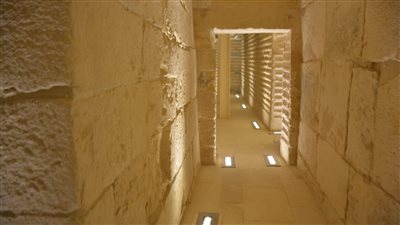 افتتاح المقبرة الجنوبية للملك زوسر بسقارة