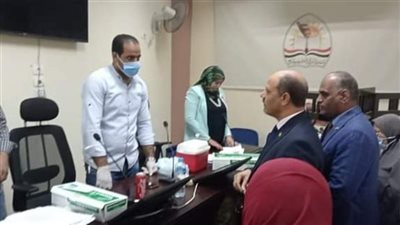 تطعيم 40 ألف معلم بالجرعة الثانية من لقاح كورونا في سوهاج