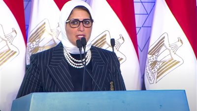 وزيرة الصحة: تأهيل 17 ألف فرد من الأطقم الطبية للعمل بمنظومة التأمين الصحي