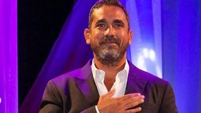 أول تعليق من أمير كرارة بعد تكريمه في مهرجان المسرح العربي