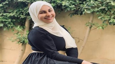 ياسمينا علواني نجمة Arabs got talent ترتدي الحجاب في أحدث ظهور لها