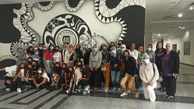 وفد من مجلس آباء المدرسة الألمانية سان شارل بورميه يزور جامعة العلمين لمعرفة البرامج الدراسية الجديدة