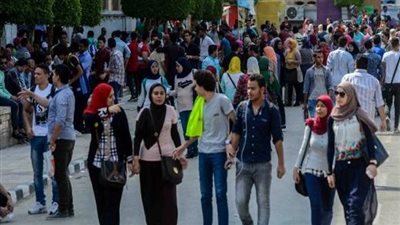 طلاب الجامعات يطلقون هاشتاج إلغاء نظام الـ CD لعدم توافر الإمكانيات: غالية وبدون فائدة