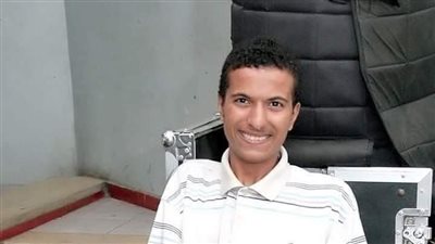 لا تجيد القيادة.. سيدة تقتل شابًا دهسًا بسيارتها في سوهاج | فيديو