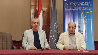 دريد لحام في ندوة تكريمه بالإسكندرية السينمائي: لست متدينًا.. وأتمنى العمل مع عادل إمام