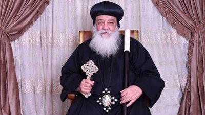 أسقف عام إسنا وأرمنت بالأقصر ينعي الأنبا هدرا مطران أسوان