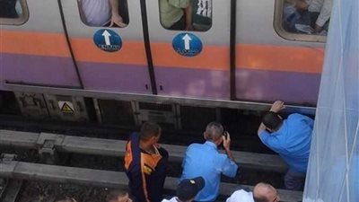 تفريغ كاميرات المراقبة لكشف تفاصيل انتحار سيدة مترو عين شمس