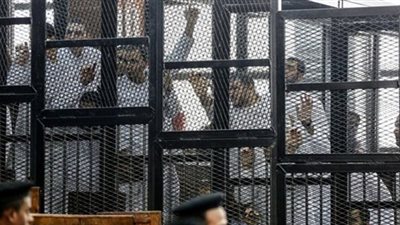 تأجيل محاكمة 14 متهما بفض رابعة لجلسة 12 يونيو الجاري لمرافعة الدفاع