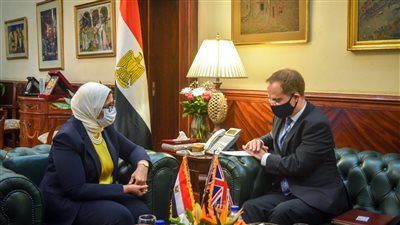 وزيرة الصحة تشكر الحكومة البريطانية لدعم مصر بـ299 ألفا و680 جرعة من لقاح كورونا 