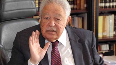 نقيب المحامين يهنئ الرئيس والقوات المسلحة بذكرى انتصارات حرب أكتوبر المجيدة 