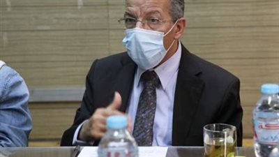 بلاغ للنائب العام وحل مرفوض.. تفاصيل الأزمة بين نقابة الأطباء والعلاج الطبيعي