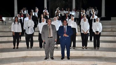 وزير التعليم العالي يتلقى تقريرًا حول برنامج القائد المُبدع