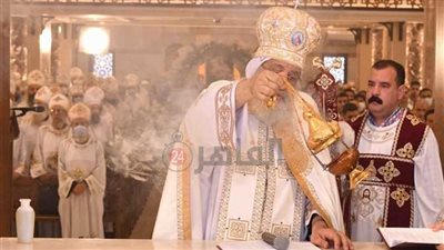 البابا تواضروس يدشن كنيسة العذراء بالعاشر من رمضان | صور وفيديو