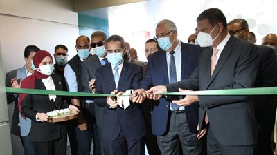 وزير الزراعة يشهد افتتاح فرعين مطورين للبنك الزراعي المصري في سمنود وقرية أبو صير