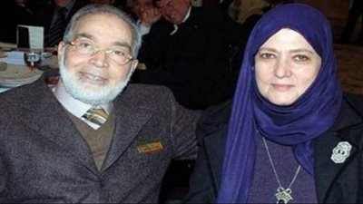 عمر حسن يوسف عن والديه: أسطورتان