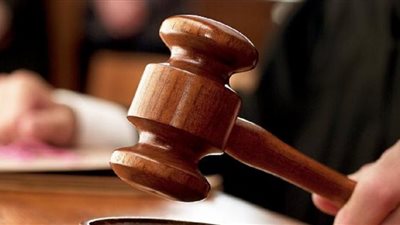 إحالة أوراق محامٍ قتل والده ودفنه في الصحراء بمعاونة زوجته بالشرقية للمفتي