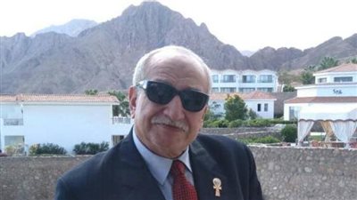 مستشار وزير التعليم العالي يوضح شروط عمل المطاعم والكافيهات بالجامعات