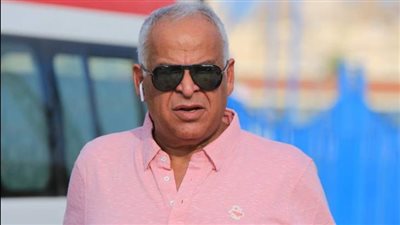 فرج عامر لـ القاهرة 24: عاوز أنقذ سموحة ولكن هناك 5 أعضاء عاوزين الفريق يهبط 