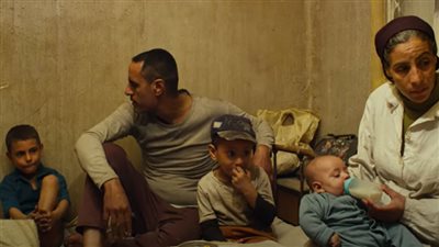 منها أفضل ممثلة والجائزة الذهبية.. فيلم ريش يحصد جوائز أيام قرطاج السينمائية