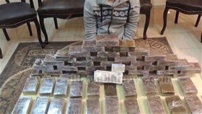 القبض على تاجر كيف ببنها بحوزته 90 طربة حشيش