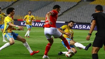 الليلة.. الإسماعيلي يستضيف الأهلي في قمة مبكرة ببرج العرب