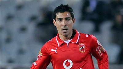 الزئبقي ملك الحركات.. محمد بركات يحتفل بميلاده الـ 46