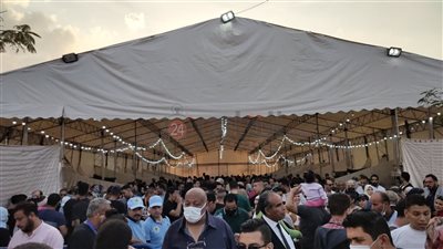 زحام في انتخابات نادي الرواد بالعاشر من رمضان قبل غلق باب التصويت|صور وفيديو