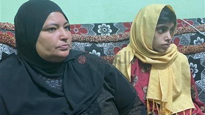 تسليم الطفلة ضحية المنزل المهجور بالدقهلية لوالدتها.. والأخيرة: كنت بطمن عليها من عمتها