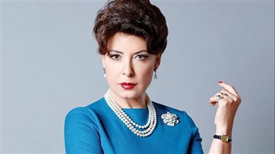 بيبعت طلبات صداقة وبيكلم الناس.. أنوشكا تحرر محضرًا ضد شخص انتحل صفتها بمواقع التواصل