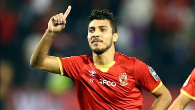  محمد شريف يفرض نفسه على تشكيل الأهلي في مباراة الزمالك المقبلة