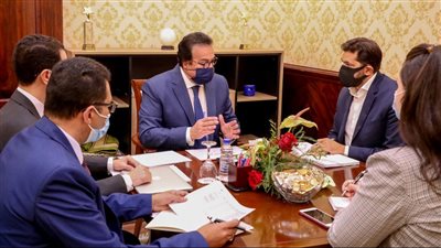 الصحة تعلن إطلاق تطبيق جواز السفر الصحي لـ استخراج شهادات لقاح كورونا 