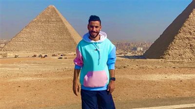 ناصر ماهر يزور الأهرامات خلال توقف الدوري
