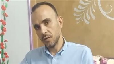 طالب يعتدي على زميله بمدرسة في شبرا الخيمة.. ووالد الضحية: كسر فك ابني والمدرسين موجودين 