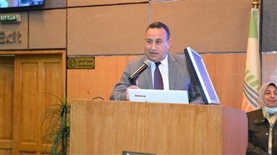 وزير التعليم العالي يكشف موعد إصدار توصيات وتقرير لجنة تطوير المناهج الجامعية 