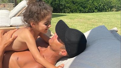 رونالدو يحتفل بعيد ميلاد ابنته: أتمنى أن يكون لديك يوم سعيد │ صورة