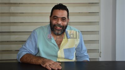 مؤلف قمر 14: علاقات الحب الموجودة بالفيلم واقعية