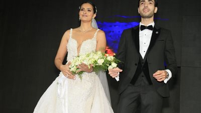العامري فاروق يحتفل بزفاف نجل شقيقه بحضور الخطيب ومجلس الأهلي