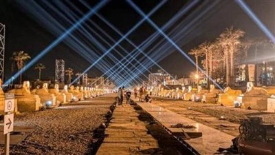 بث مباشر| عروض مبهرة في افتتاح طريق الكباش.. والسياح يحتشدون للمتابعة