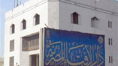 هل يحق للزوج أخذ الشبكة التي قدمها لزوجته رغما عنها؟.. الإفتاء توضح