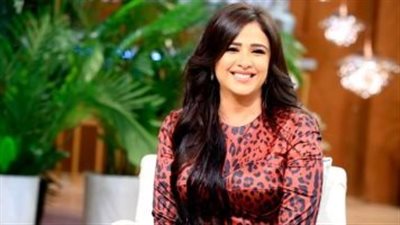 آخرهم ياسمين عبد العزيز وإيمان الحصري.. مشاهير عادوا من فراش الموت إلى الشاشة | فيديو جراف 