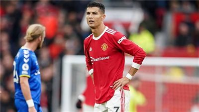 رونالدو يقود تشكيل مانشستر يونايتد لمواجهة بيرنلي في الدوري الإنجليزي 