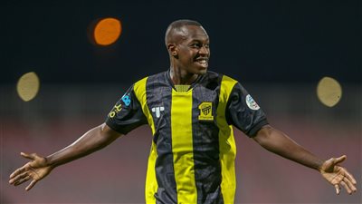 المنتخب السعودي يمنح شارة القيادة لنجم فريق الاتحاد بـ كأس العرب