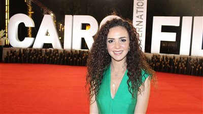 ركين سعد: مدرسة الروابي 2 في مراحلة الكتابة.. وأنتظر عرض مسلسل أزمة منتصف العمر| فيديو