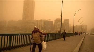 الأرصاد تكشف موعد انتهاء العاصفة الترابية على محافظات مصر