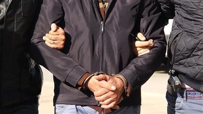 القبض على عنصر إجرامي هارب من 4 قضايا تصل عقوبتها لـ35 سنة سجن بالقاهرة