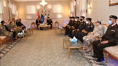 مصر تستقبل عيادات طبية متنقلة خاصة بفيروس كورونا من الولايات المتحدة الأمريكية 