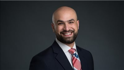 ماذا سيحدث لو جمعنا ٢٥ شخصية ذكاء اصطناعي في مكان واحد؟!