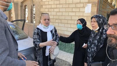 تشييع جثمان شقيق الفنانة عفاف رشاد بمقابر الشموت ببنها 