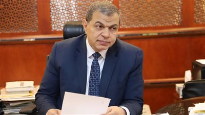 لايف | القوى العاملة تقرر صرف مستحقات متوفين ومصابين من العمالة غير المنتظمة
